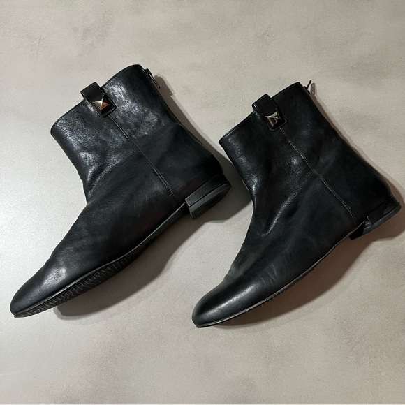 STUART WEITZMAN Leather Ankle Boot - Picture 4 of 11